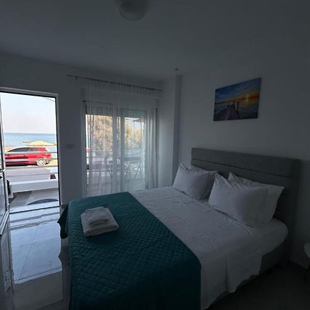 Chrisanthi Apartments أرخانجلوس المظهر الخارجي الصورة
