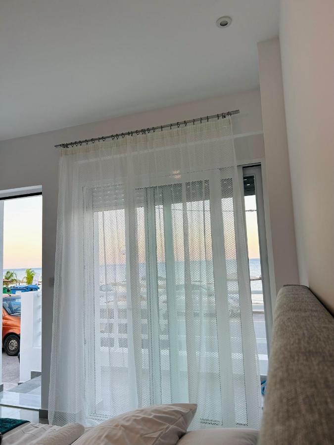 Chrisanthi Apartments أرخانجلوس المظهر الخارجي الصورة