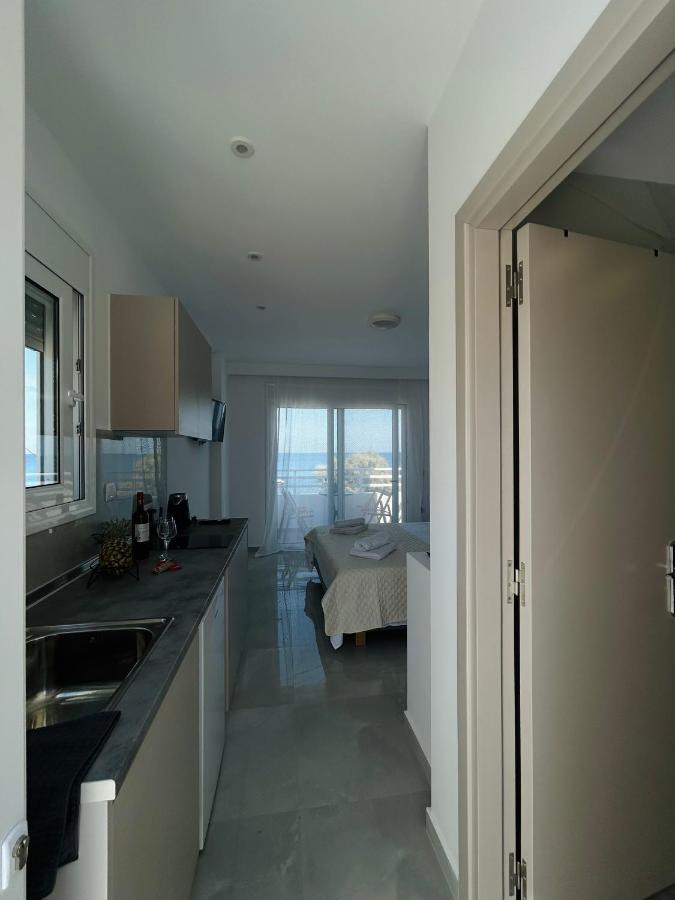 Chrisanthi Apartments أرخانجلوس المظهر الخارجي الصورة